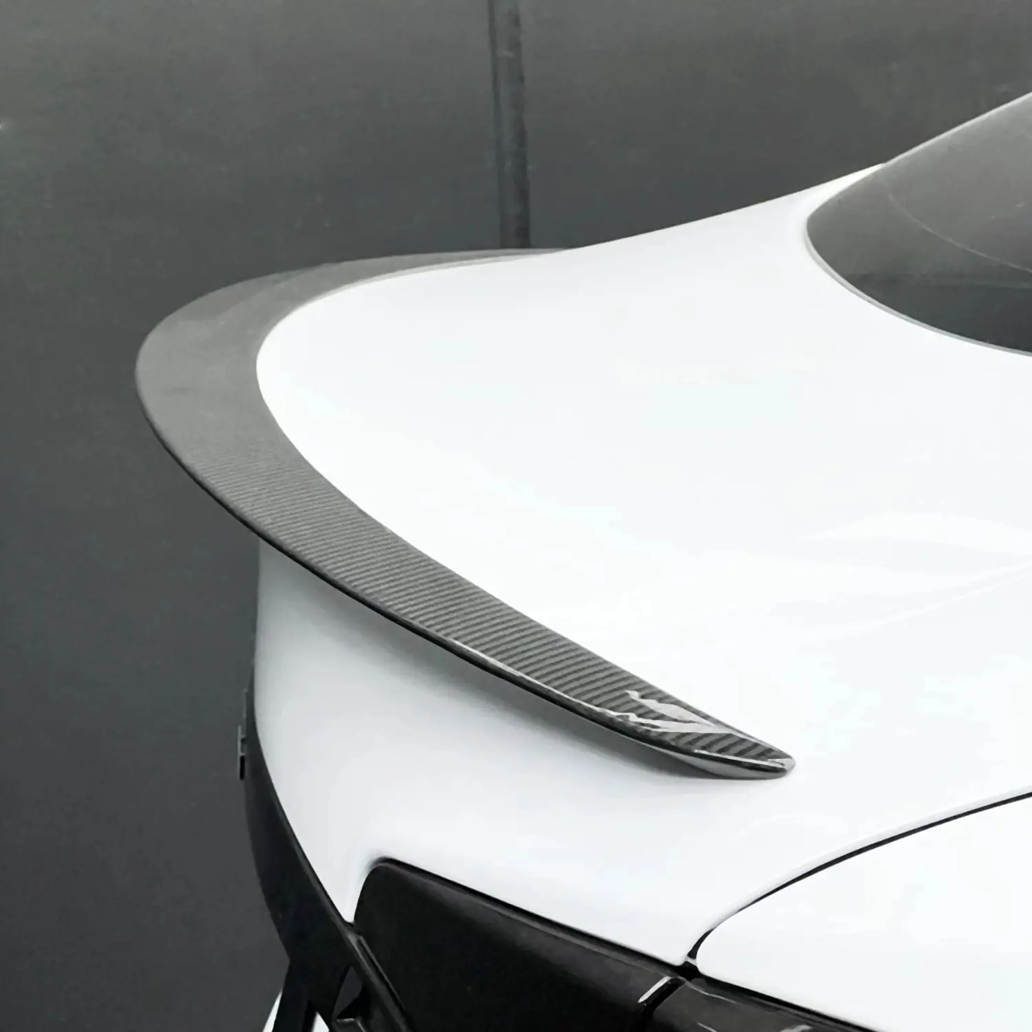 Tesla Model S Dry Carbon Fiber Performance Rear Spoiler
