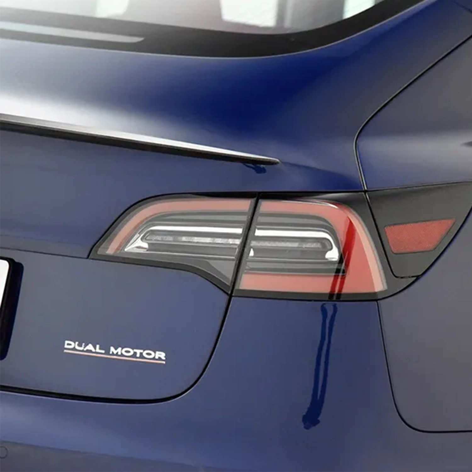 Adreama Tesla Model 3/Y Plastic Dual Motor Word Badge
